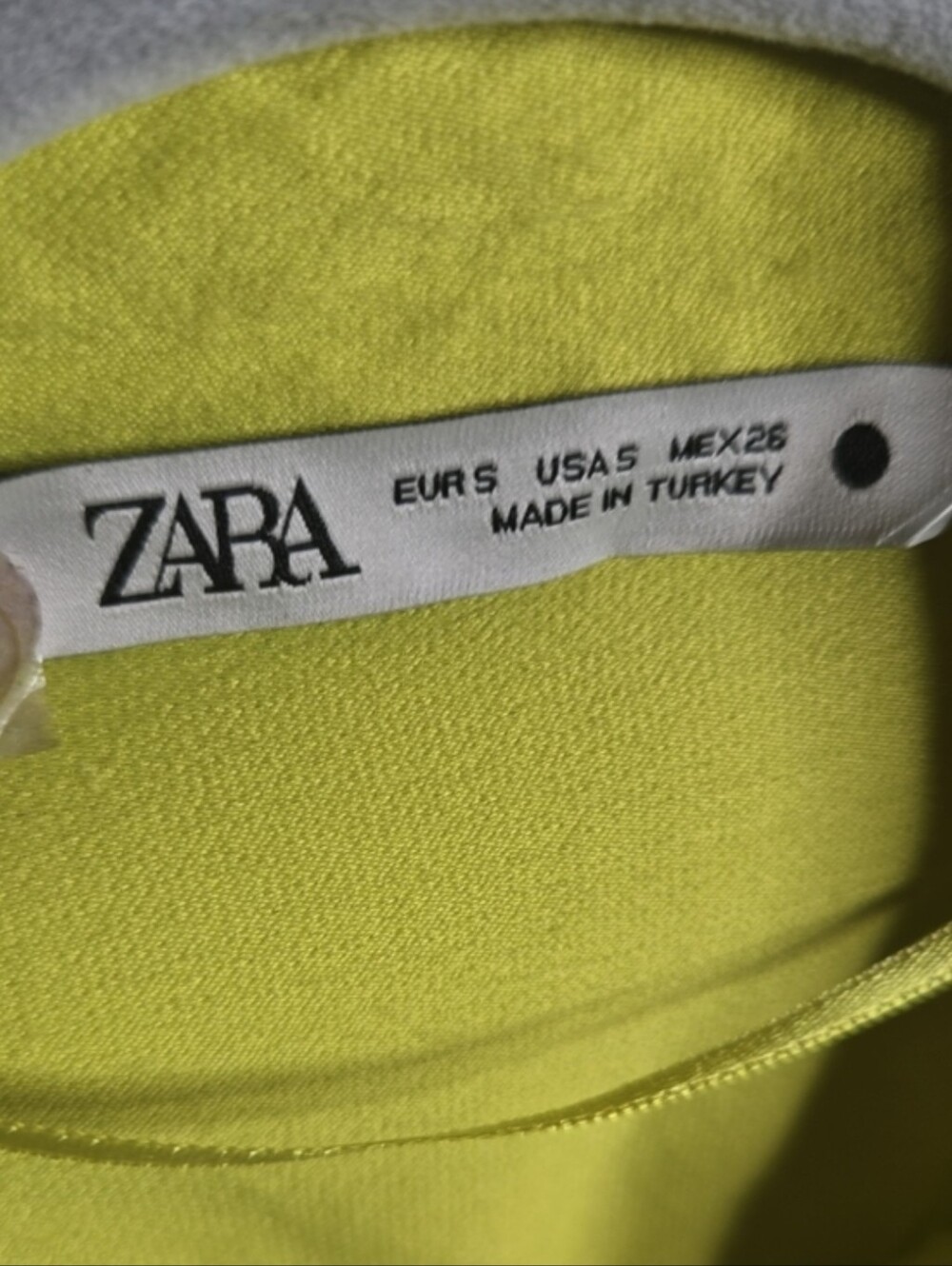 ZARA Neon Yellow Top - Picture 3 of 3